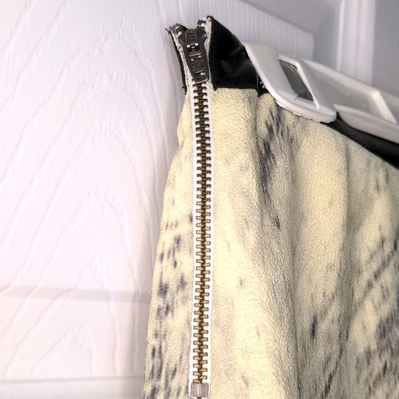 Helmut Lang Asymmetric Grey, White and Yellow Printed Skirt - Picture 6 of 10